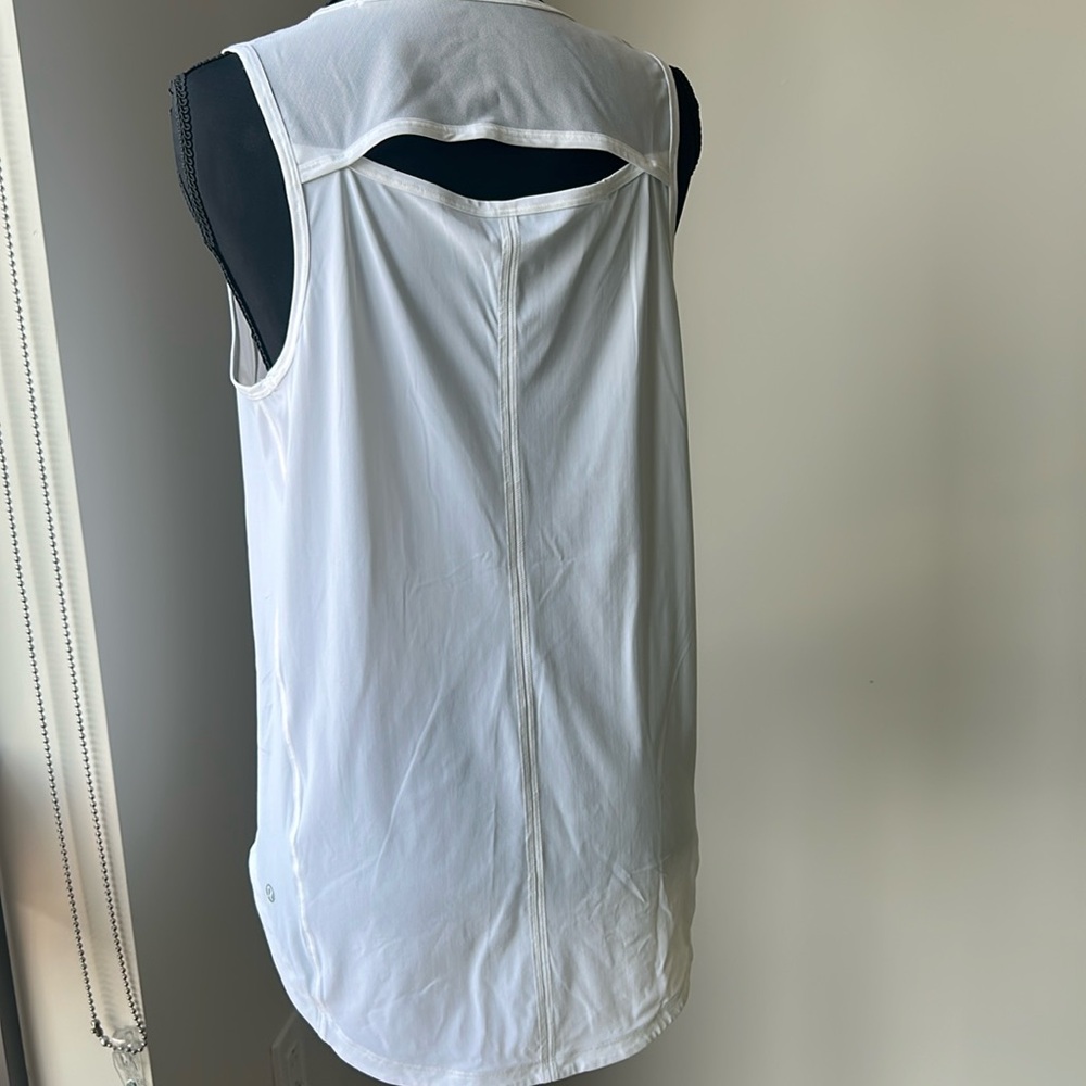 Lululemon White Mesh Back Sleeveless Tank Top - Picture 2 of 9